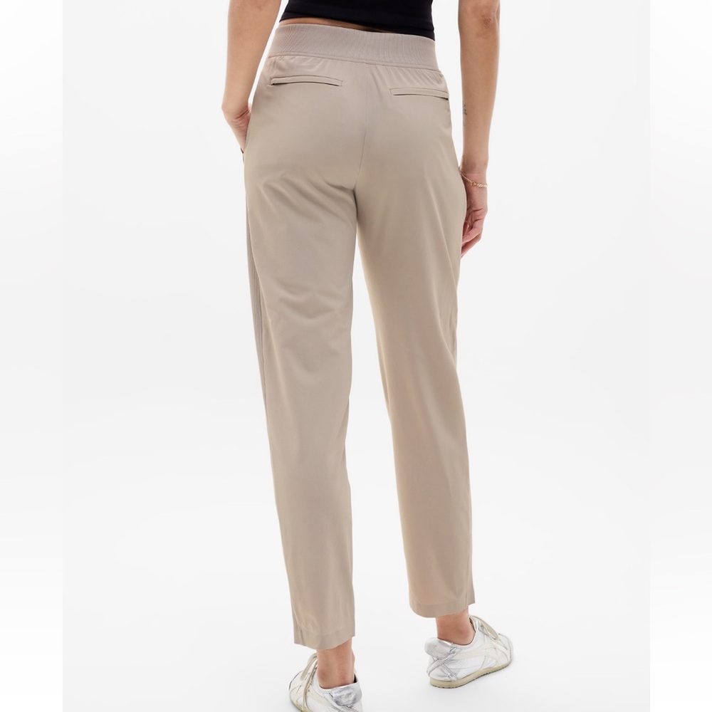 NWOT Athleta Brooklyn Mid-Rise Ankle Pant